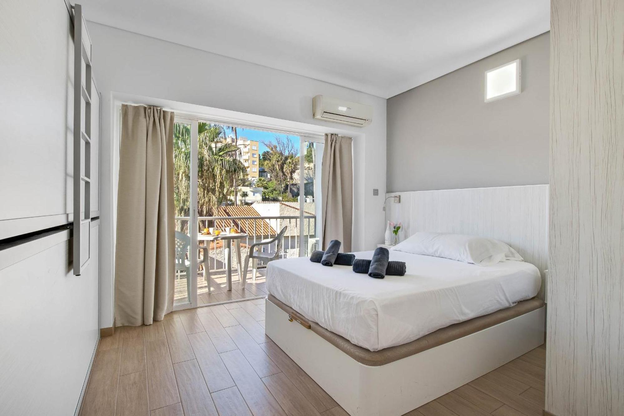 Carihuela Palace 417 By Ivi Real Estate Торемолинос Екстериор снимка